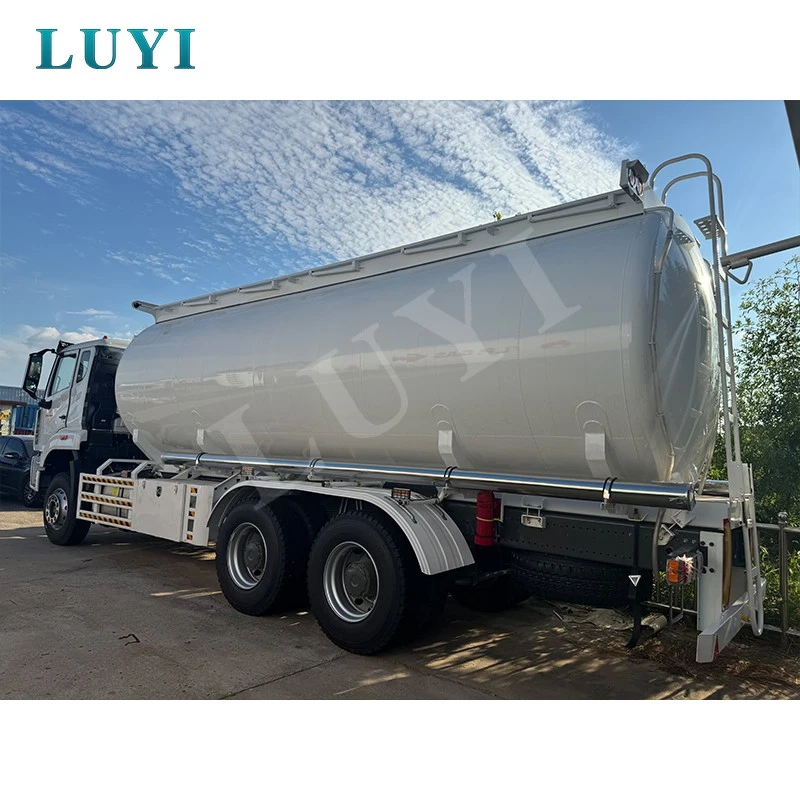 HOWO 6×4 Fuel Transport Semi-trailer Trailer price