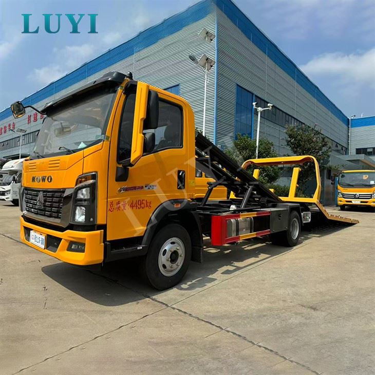 HOWO 7 Ton One-Tow-Two Flatbed Wrecker Recovery Truck