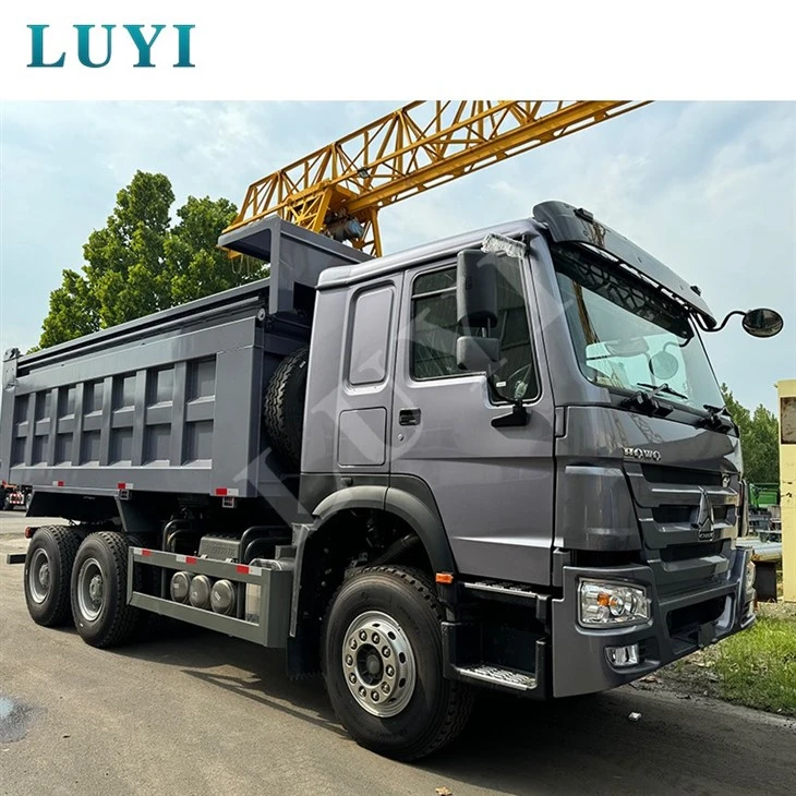 Sino Truck Sinotruk Heavy Duty Truck New 6X4 10 Wheels 336/371HP