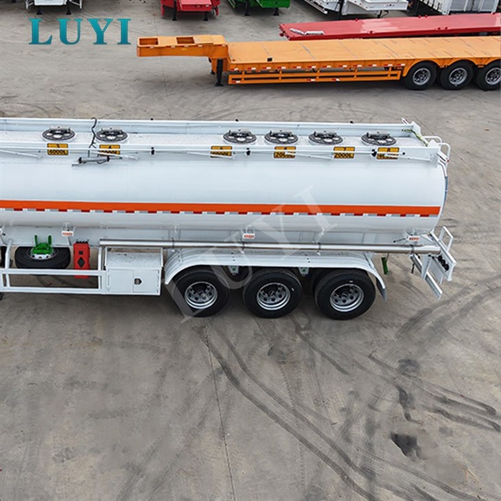 Three Axle Tank Trailer For Liquid Transport suppliers