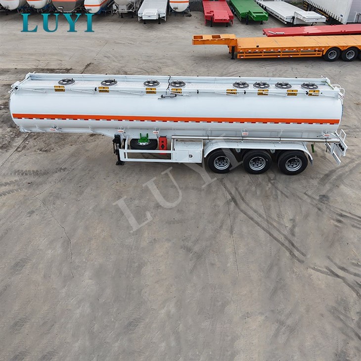 Three Axle Tank Trailer For Liquid Transport high quality